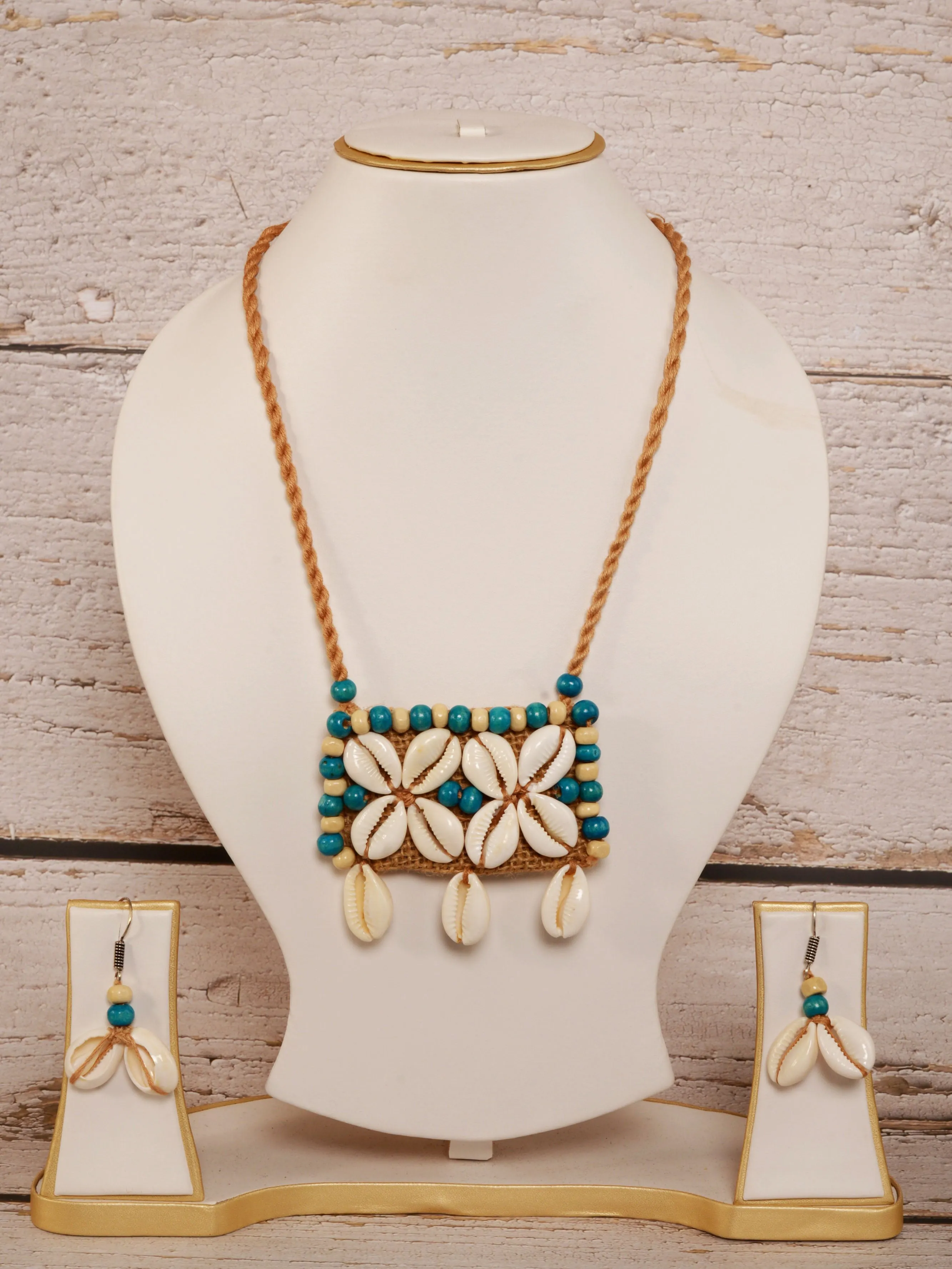 Aashi Fabric Necklace & Earrings set