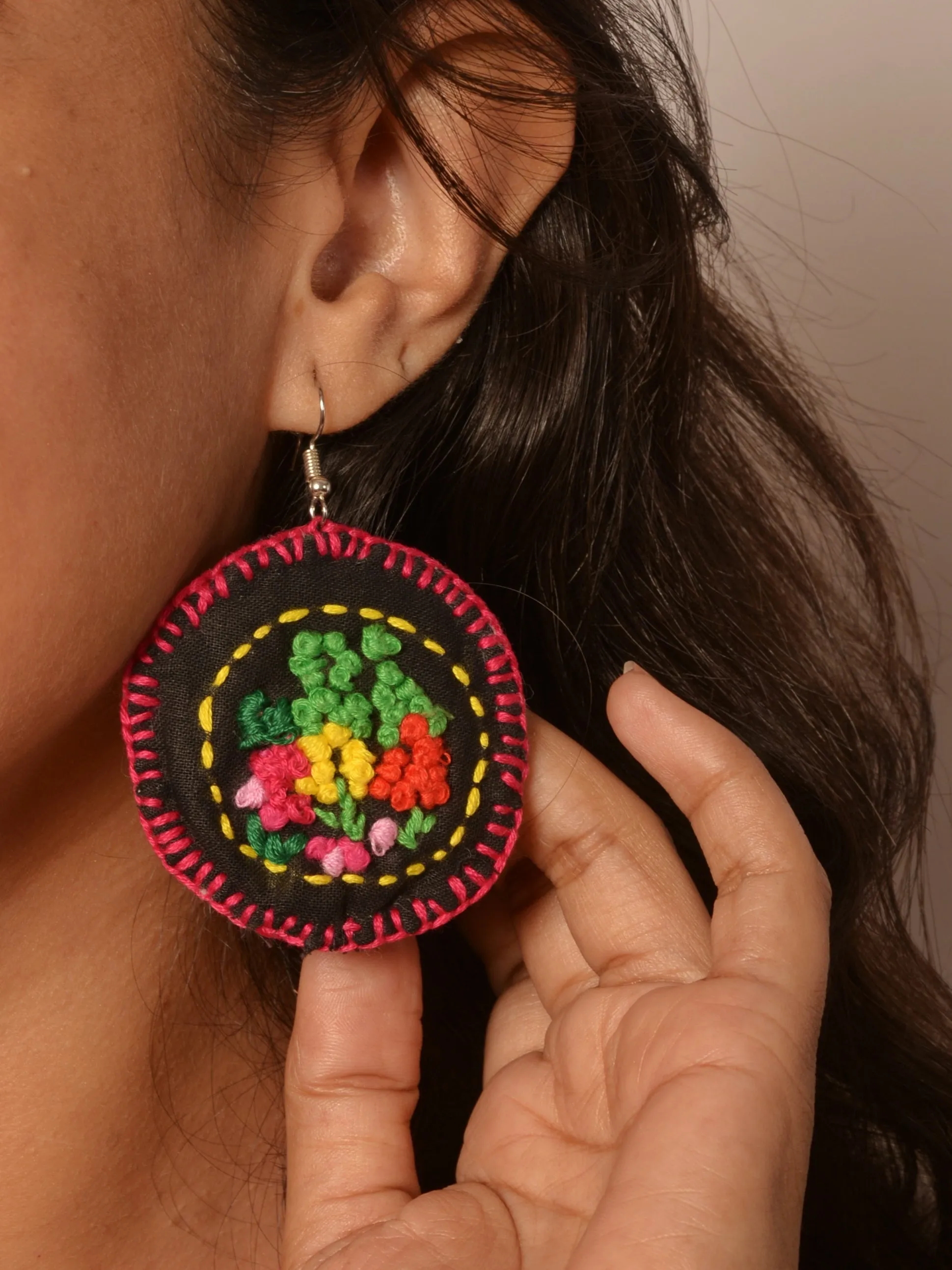 Abhah Fabric Necklace & Earrings set