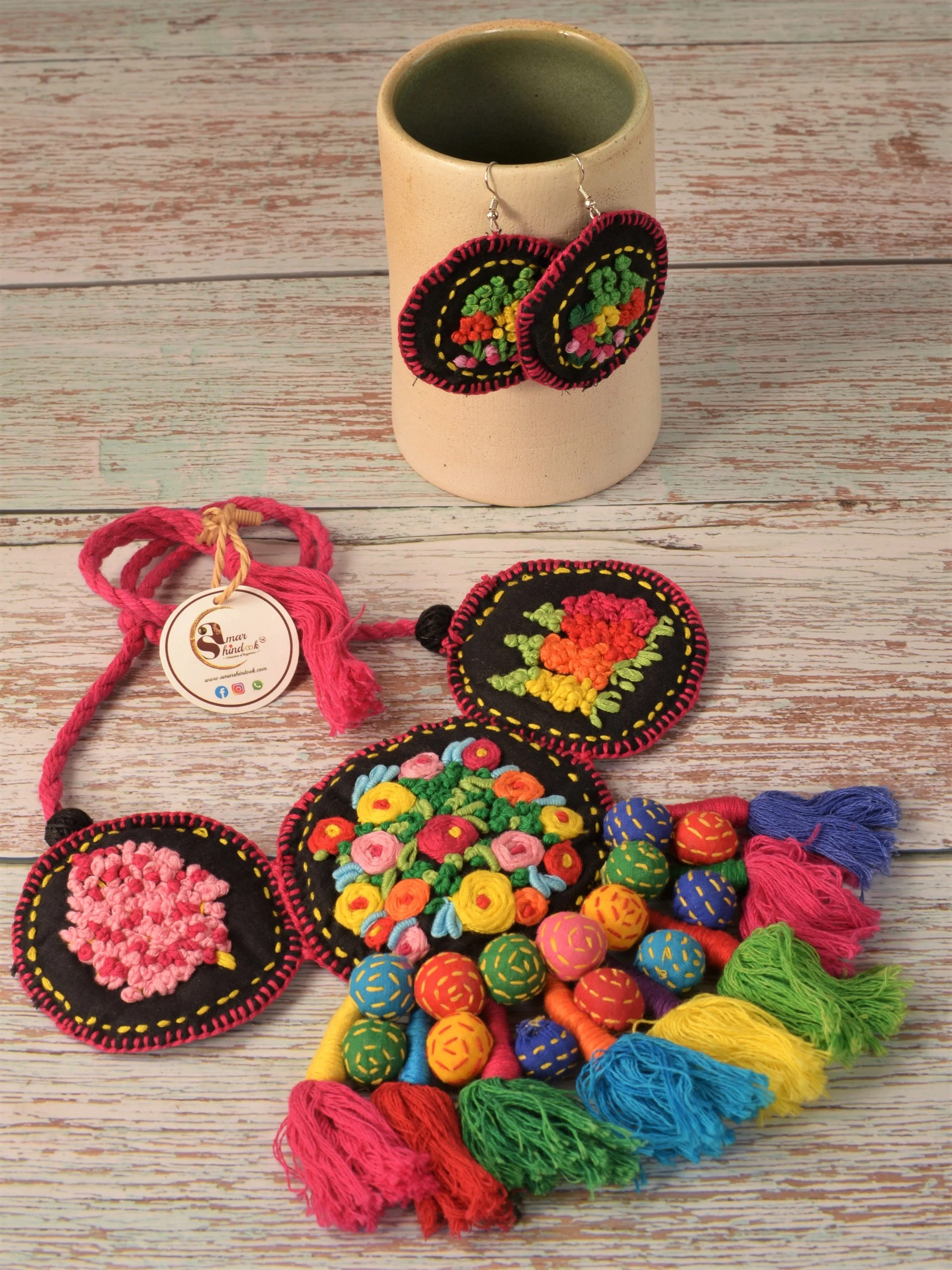 Abhah Fabric Necklace & Earrings set