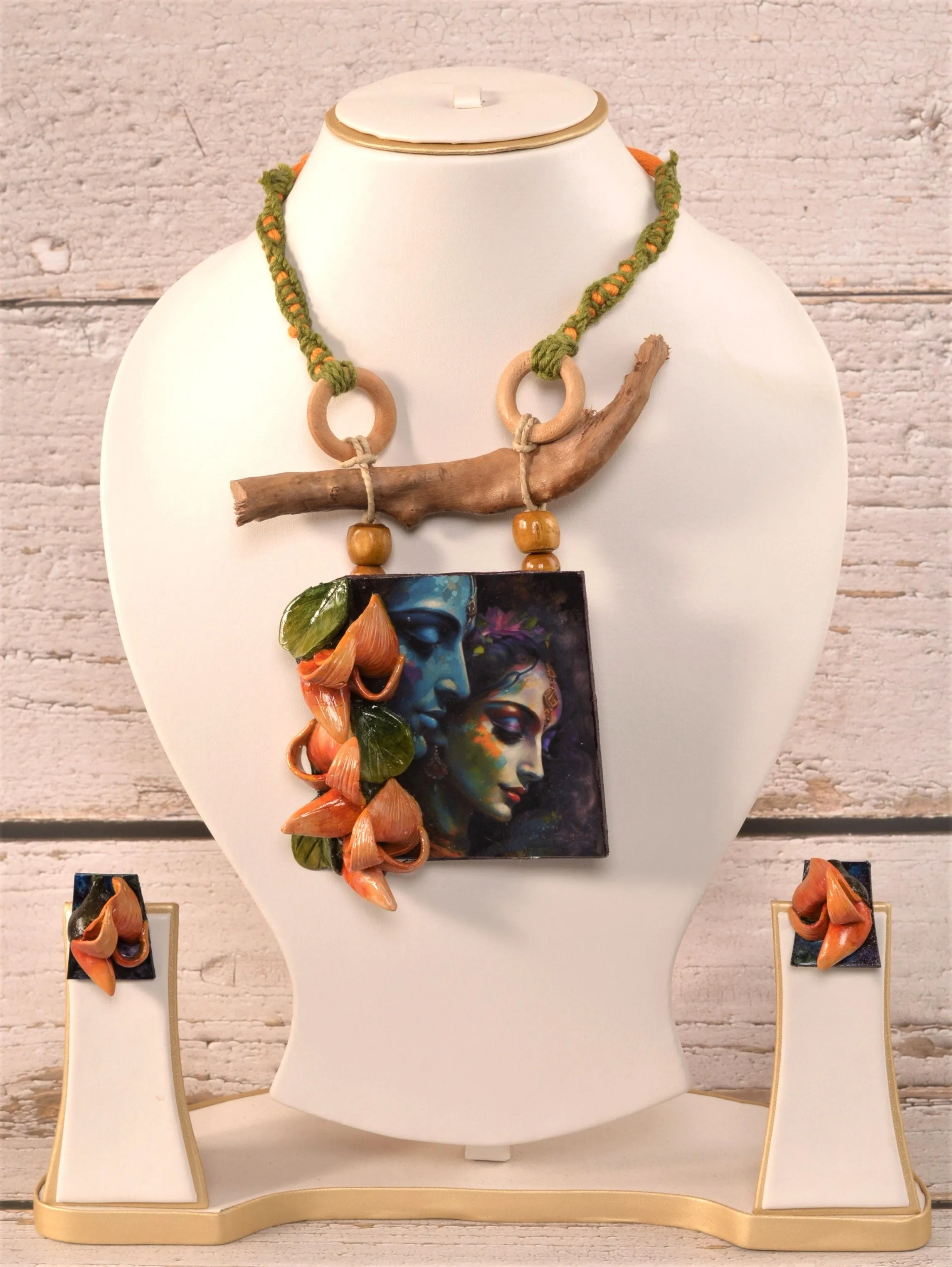 Mayukhi Clay Necklace & Earring set