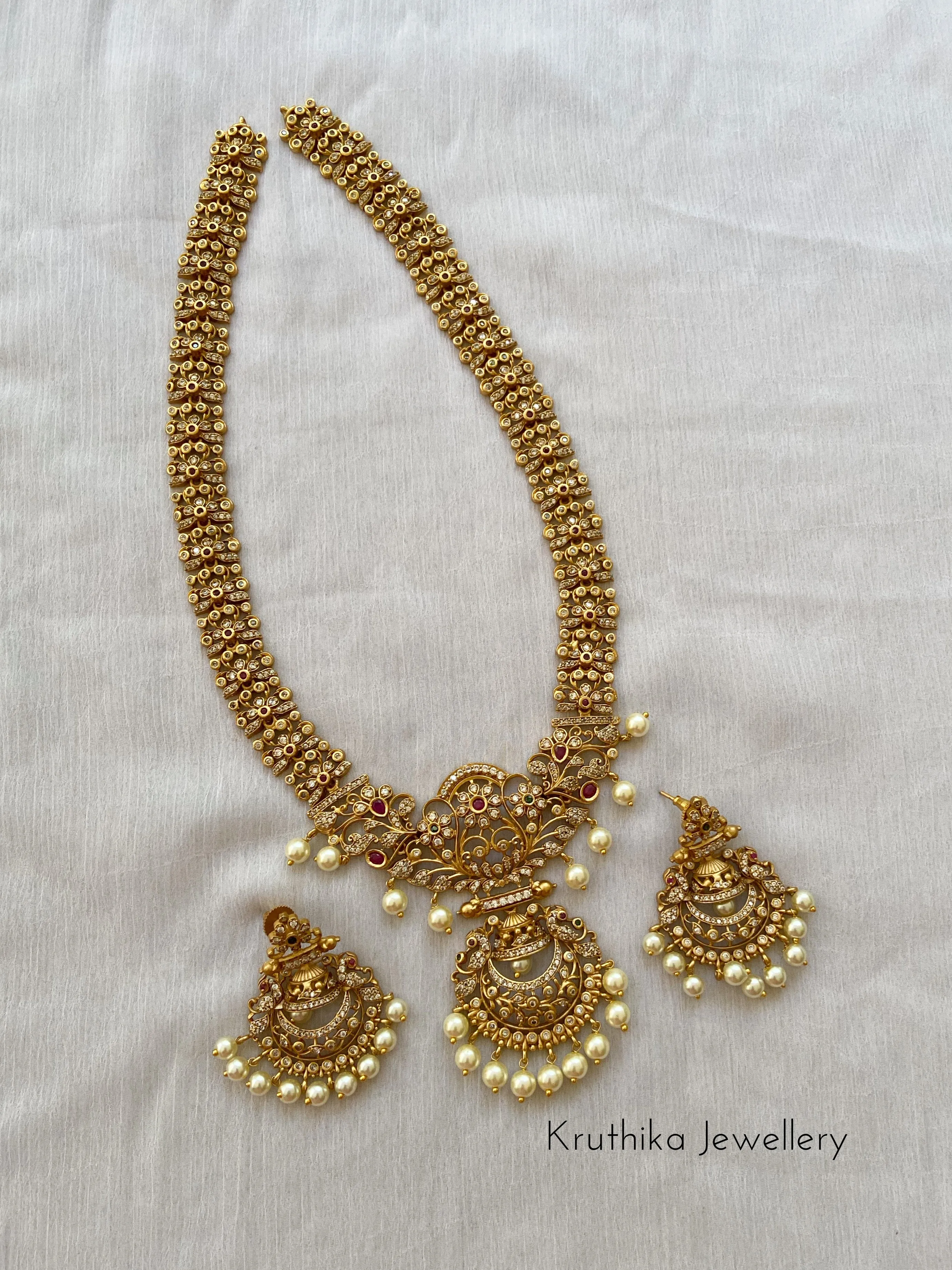 Pretty cutwork AD chandbali Haaram set LH15