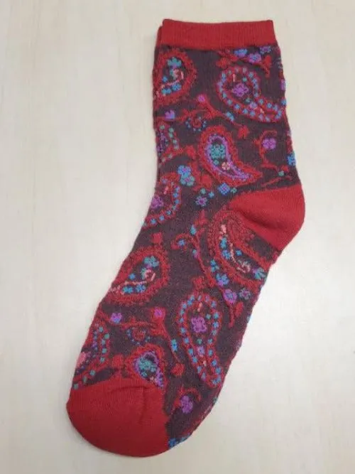 SF1184 Red & Burgundy Paisley Design Socks