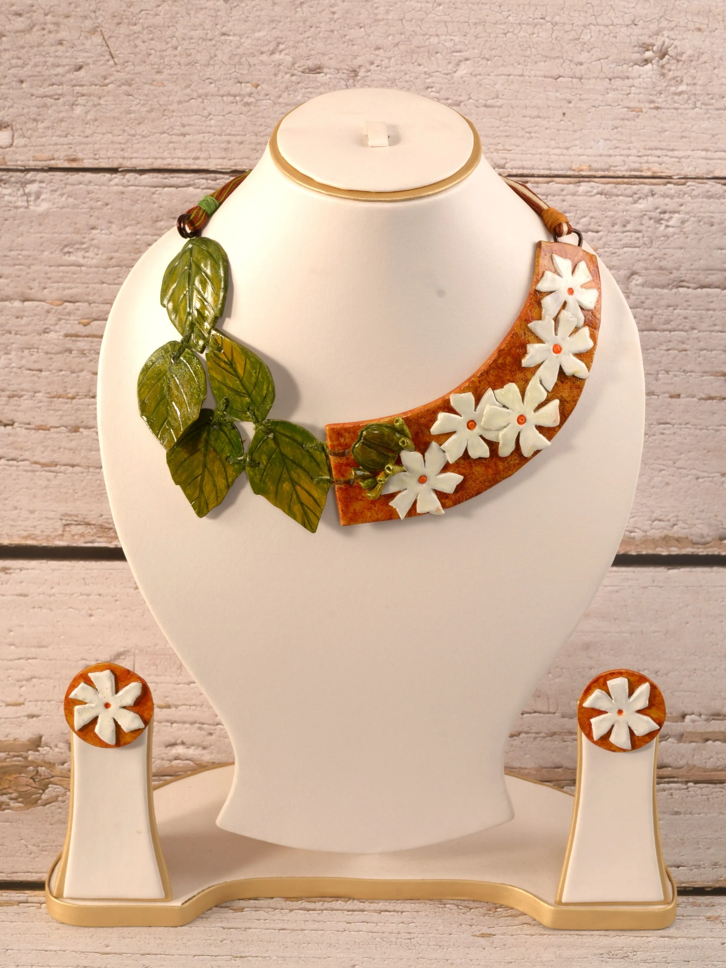 Shefali Clay Necklace & Earring set