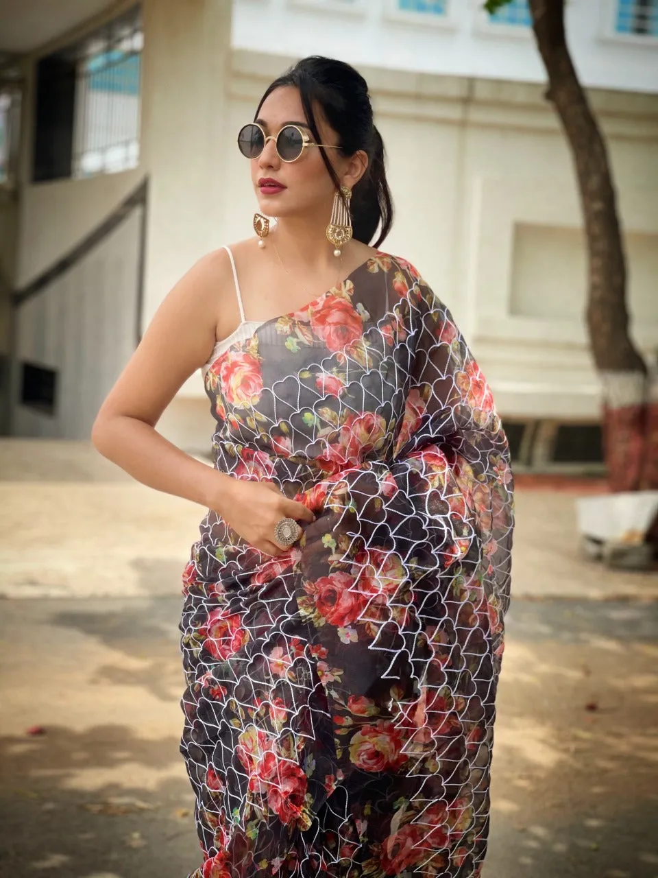 ZARIYA ORGANZA FESTIVE WEAR SAREE