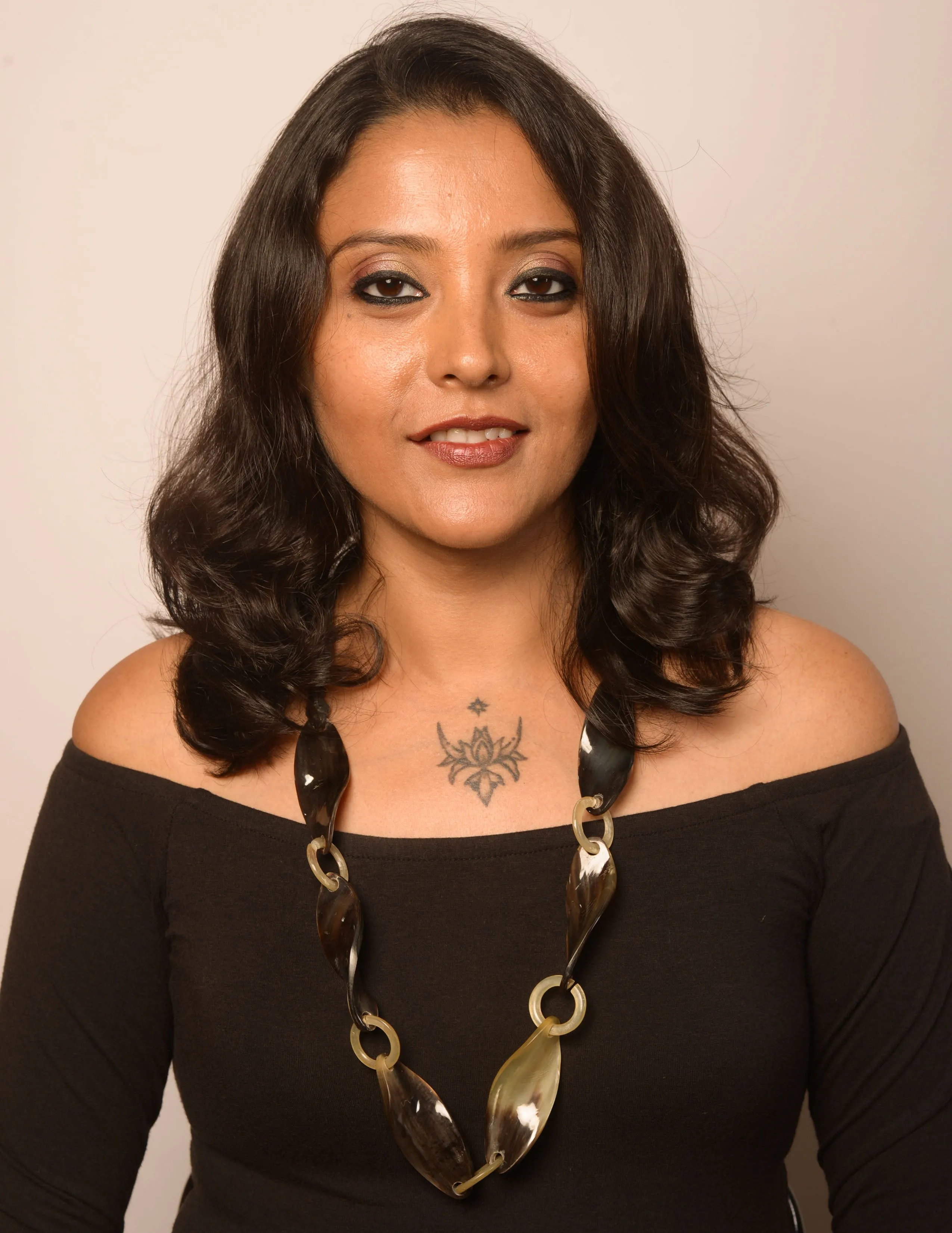Zena Horn Necklace