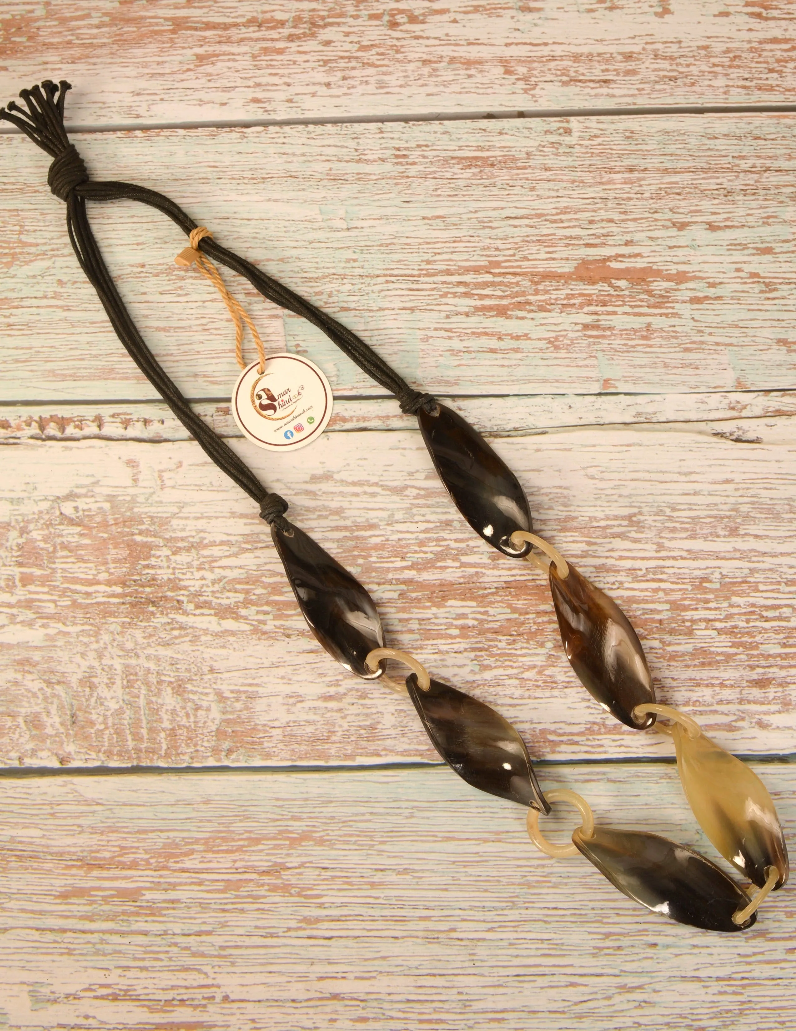 Zena Horn Necklace